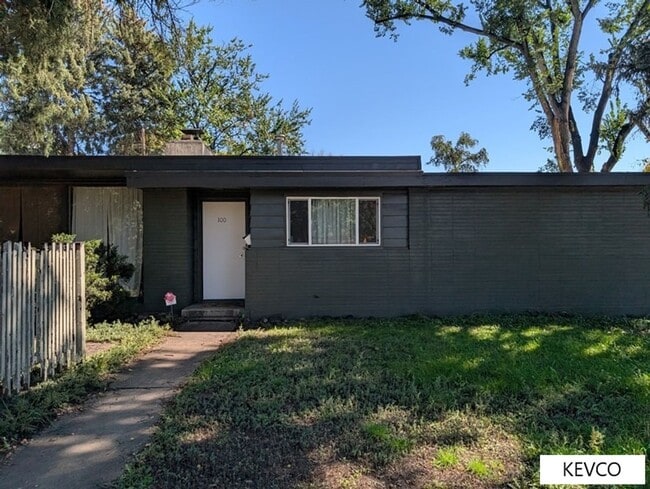 property at 100 Kenroy Ct