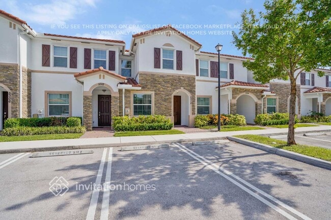 5318 Ellery Terrace in West Palm Beach, FL - Foto de edificio - Building Photo