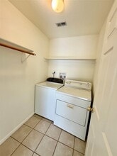 827 Algoa-Friendswood Rd in Alvin, TX - Building Photo - Building Photo