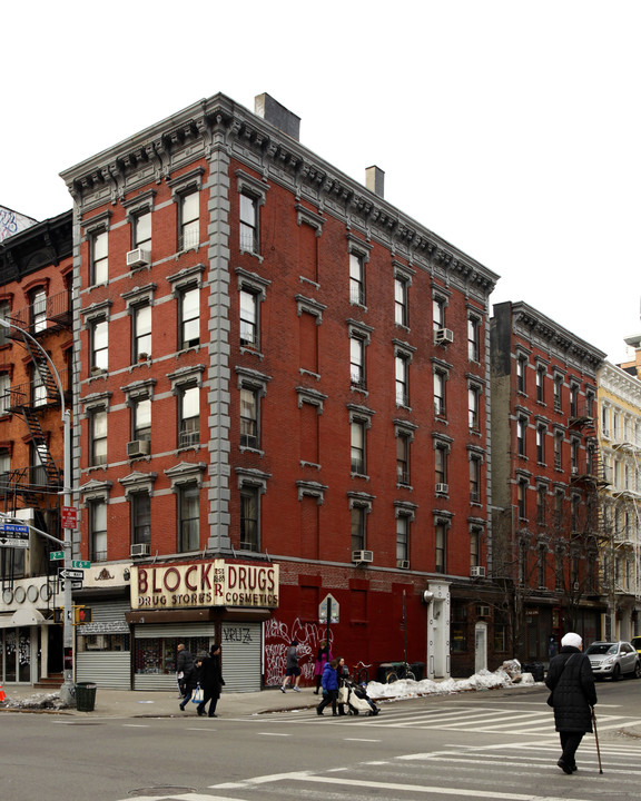 101 Second Ave in New York, NY - Foto de edificio