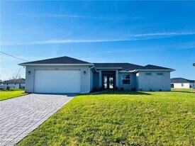 2014 NW 21st Ave in Cape Coral, FL - Building Photo