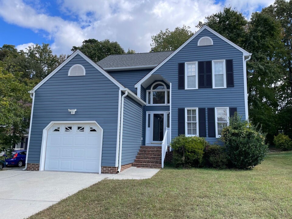 10 Creekstone Ct in Greensboro, NC - Building Photo