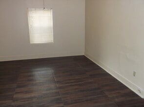 1000 N Dunlap St in Memphis, TN - Building Photo - Building Photo