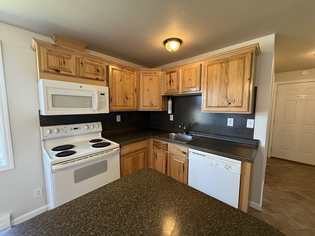 property at 30 Country Aire Ln