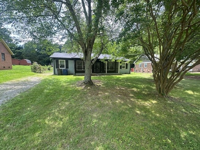 property at 522 Osborne Rd