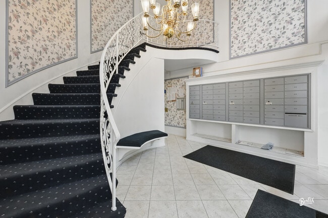 5500 Carriage Way Dr in Rolling Meadows, IL - Building Photo - Building Photo