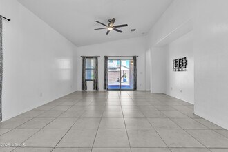 2354 E Bellerive Dr in Gilbert, AZ - Building Photo - Building Photo