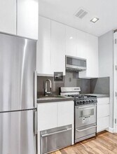 AMAZING 1 BR APARTMENT! WON'T LAST!! NO BR in New York, NY - Building Photo - Building Photo
