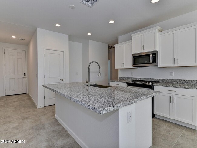 4423 W Allen St in Laveen, AZ - Building Photo - Building Photo