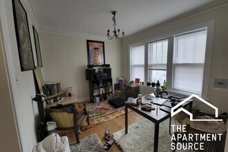 3701 N Hoyne Ave, Unit 1 in Chicago, IL - Foto de edificio - Building Photo