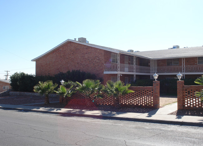 2830 Harrison Ave in El Paso, TX - Building Photo - Building Photo