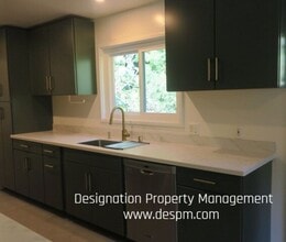 4584 Cleland Ave in Los Angeles, CA - Building Photo - Building Photo