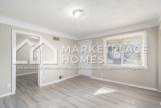 20751 Dexter Blvd in Warren, MI - Building Photo - Building Photo
