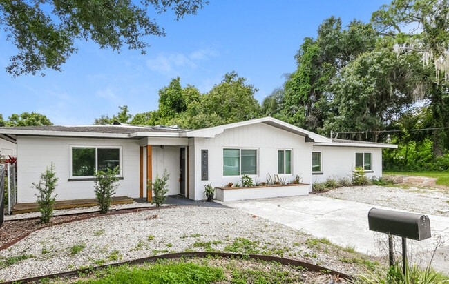 property at 2610 Ave N NW