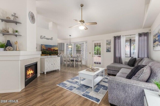 17602 N 57th St in Scottsdale, AZ - Building Photo - Building Photo