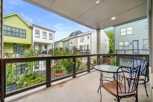 755 Dunlop Way in Atlanta, GA - Building Photo