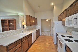 141 Anglewood Dr in Crossville, TN - Building Photo - Building Photo