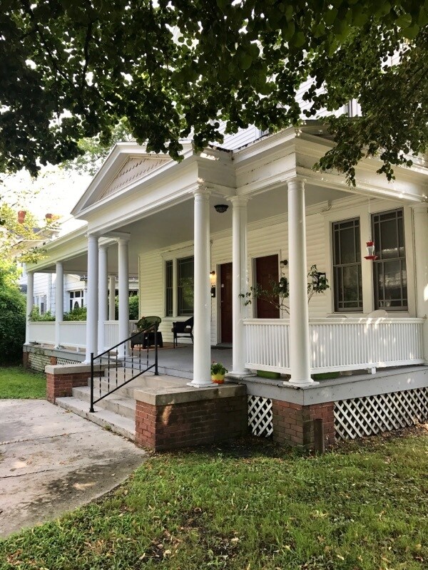 119 Walnut St Apartments and Nearby Salisbury Apartments For Rent