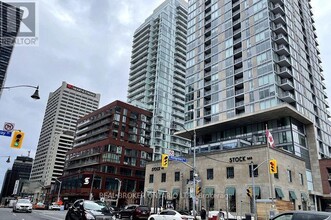 2-2 Broadway Ave in Toronto, ON - Building Photo - Building Photo