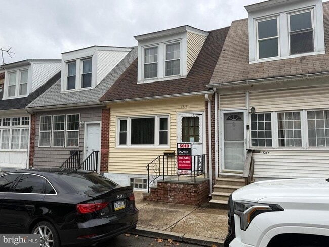 property at 1535 Willow St