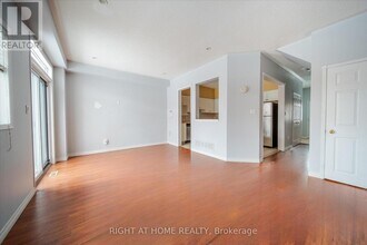 1983 Treetop Way in Pickering, ON - Building Photo - Building Photo