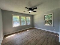 3202 Westmont Dr photo'