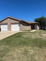 1800 San Rafael St in Fort Worth, TX - Building Photo