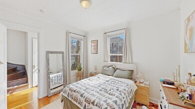 64 Winslow Ave in Somerville, MA - Building Photo - Building Photo