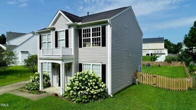 149 N Honey Springs Ave, Unit 0223 in Fuquay Varina, NC - Building Photo - Building Photo