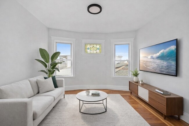 property at 33 Harbor View St