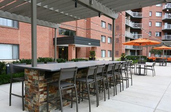 Cortland Landmark in Alexandria, VA - Building Photo - Building Photo