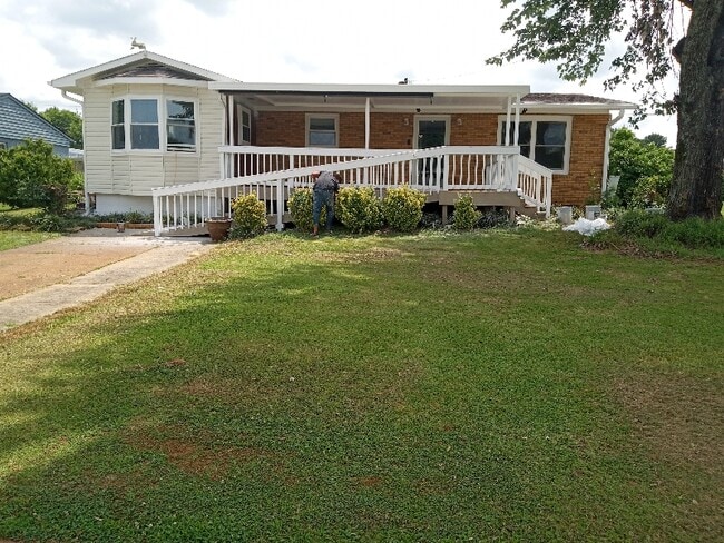 property at 303 S Gusmus Ave