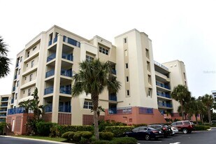5300 S Atlantic Ave in New Smyrna Beach, FL - Building Photo