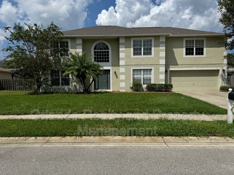 420 Empress Ln in Chuluota, FL - Building Photo