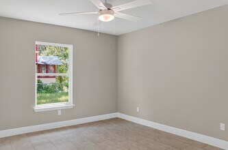 214 Center St in Daytona Beach, FL - Building Photo - Building Photo