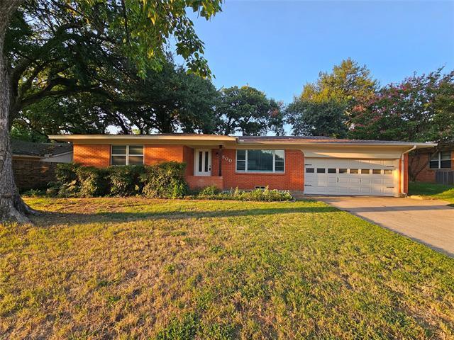 800 Valley View Dr