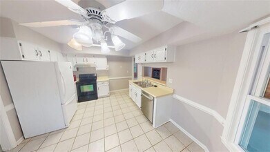 5524 Annandale Dr in Virginia Beach, VA - Building Photo - Building Photo