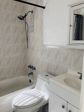 2144 SW 17th St in Miami, FL - Building Photo - Building Photo