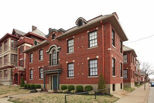 1481 S 3rd St in Louisville, KY - Building Photo