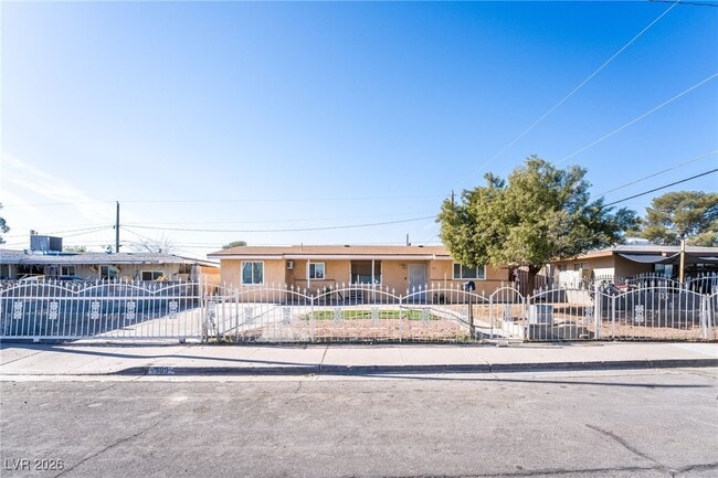 1109 Tumbleweed Ave in Las Vegas, NV - Building Photo - Building Photo