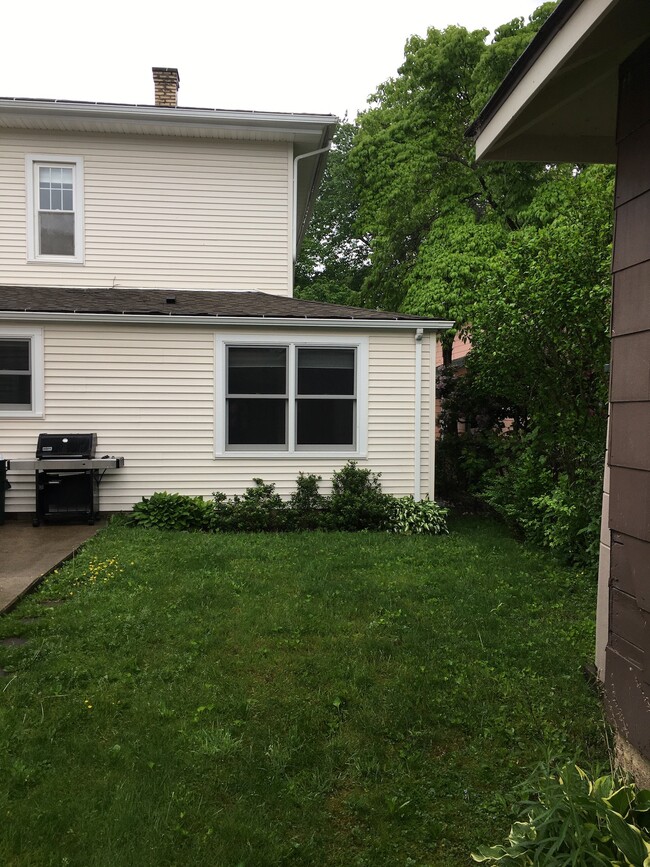 14 Conewango Ave, Unit 4 in Warren, PA - Building Photo - Building Photo