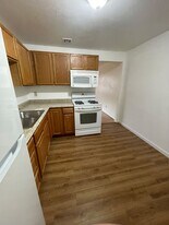 845 Louisiana Blvd SE in Albuquerque, NM - Building Photo