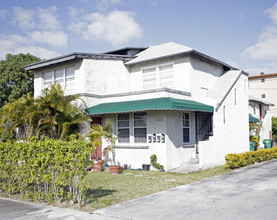 4225 SW 10th St in Miami, FL - Building Photo - Building Photo