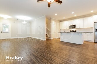 22 E Newnan Rd in Newnan, GA - Building Photo - Building Photo