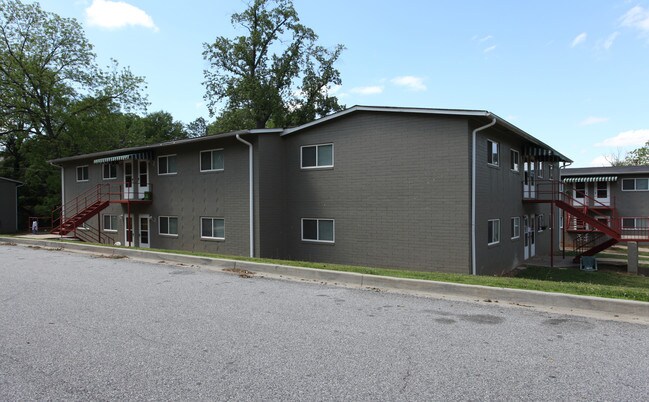 Magnolia Place Apartments in Atlanta, GA - Foto de edificio - Building Photo