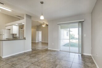 719 Roma Ave S in Lehigh Acres, FL - Building Photo - Building Photo