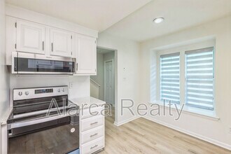2756 Tiergarten Ln in Charlotte, NC - Building Photo - Building Photo