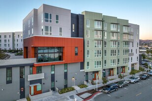 Foon Lok East in Oakland, CA - Building Photo