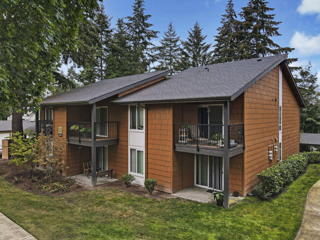 The Kamber Ridge Apartments in Bellevue, WA - Foto de edificio - Building Photo