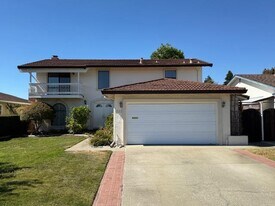 1333 Tarpon St in Foster City, CA - Building Photo